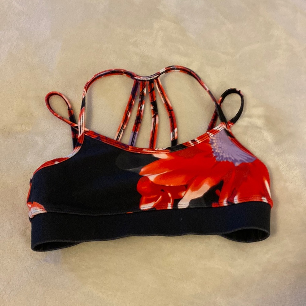 DSG sports bra